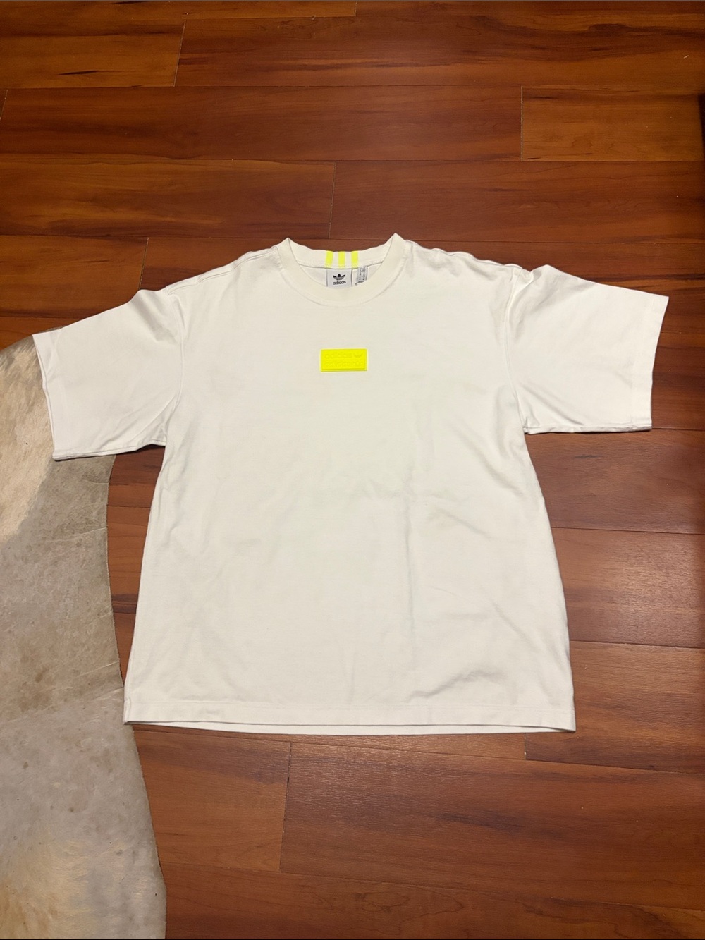 adidas White Short Sleeve Tee with Neon Yellow Chest Patch Sz M